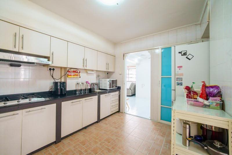 156 Jalan Teck Whye, 156 Jalan Teck Whye, 4 Bedrooms, 1,313 sqft, HDB Flat For Sale, by JOREEN LIM, 500245072 - Kitchen - PropertyGuru.com.sg