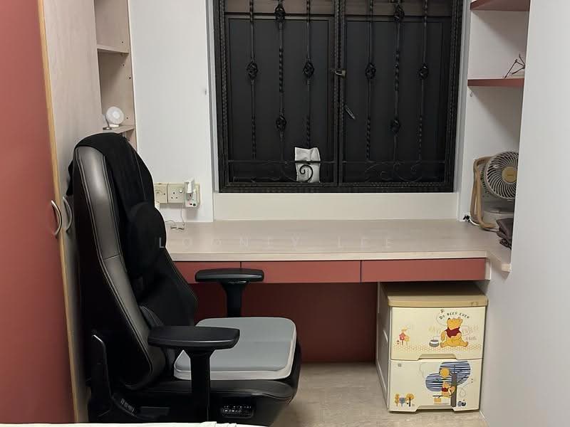 297B Compassvale Street, 297B Compassvale Street, Hougang / Punggol / Sengkang, Room Rental, 108 sqft, HDB Flat For Rent, by Looney Lee, 500245085 - Study - PropertyGuru.com.sg