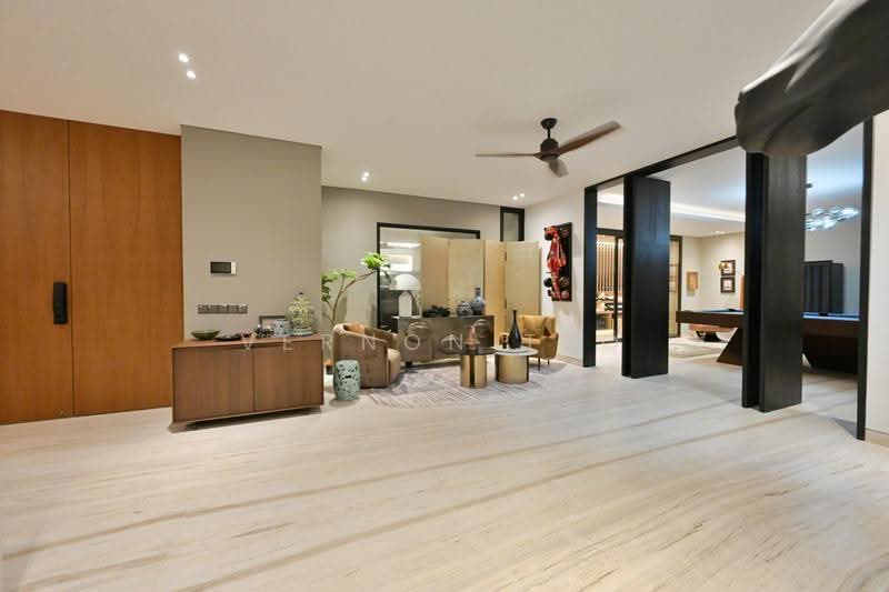 MAGNUM OPUS BUNGALOW WITH EVERYTHING, Tanglin / Holland / Bukit Timah, 8 Bedrooms, 9,996 sqft, Bungalow House For Sale, by Vernon Teo, 500245091 - Living Room - PropertyGuru.com.sg
