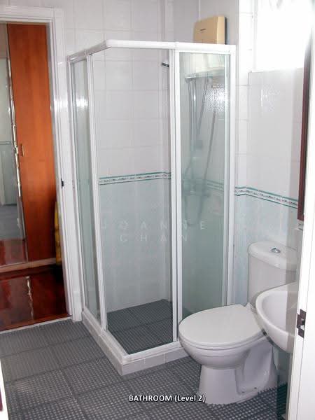 Eminence Landed Charming 3 Storey Semi-D @ Burgundy Crescent, Dairy Farm / Bukit Panjang / Choa Chu Kang, 5 Bedrooms, 3,165 sqft, Semi-Detached House For Sale, by Joanne Chan, 500245106 - Bathroom - PropertyGuru.com.sg