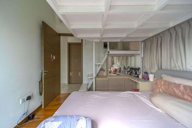 Parkwood Residences, 208 Yio Chu Kang Road, 5 Bedrooms, 1,905 sqft, Condominium For Sale, by Ken Ng, 500245110 - Bedroom - PropertyGuru.com.sg