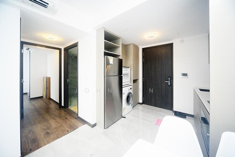 Lake Grande, 2 Jurong Lake Link, Boon Lay / Jurong / Tuas, 2 Bedrooms, 721 sqft, Condominium For Sale, by John Tan, 500245122 - Interior - PropertyGuru.com.sg