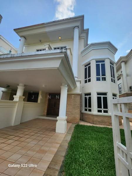 The Greenwood, 11 Greenwood Crescent, 5 Bedrooms, 4,661 sqft, Semi-Detached House For Rent, by Jannet He, 500245130 - Exterior - PropertyGuru.com.sg