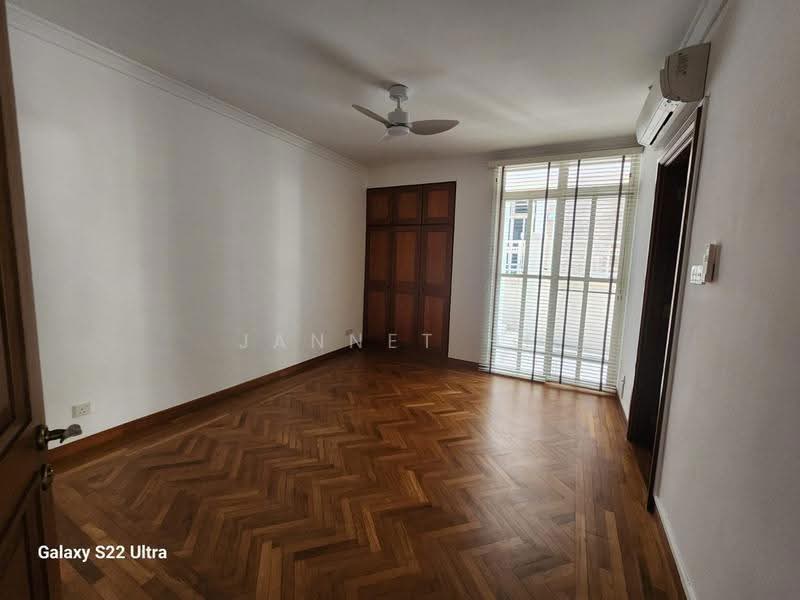The Greenwood, 11 Greenwood Crescent, 5 Bedrooms, 4,661 sqft, Semi-Detached House For Rent, by Jannet He, 500245130 - Bedroom - PropertyGuru.com.sg