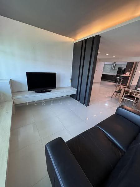 204A Punggol Field, 204A Punggol Field, Hougang / Punggol / Sengkang, 2 Bedrooms, 1,183 sqft, HDB Flat For Rent, by Terence Lee, 500245135 - Living Room - PropertyGuru.com.sg