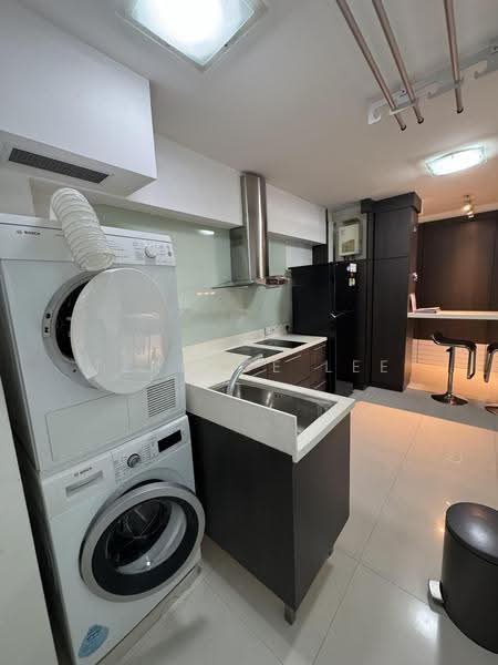 204A Punggol Field, 204A Punggol Field, Hougang / Punggol / Sengkang, 2 Bedrooms, 1,183 sqft, HDB Flat For Rent, by Terence Lee, 500245135 - Kitchen - PropertyGuru.com.sg