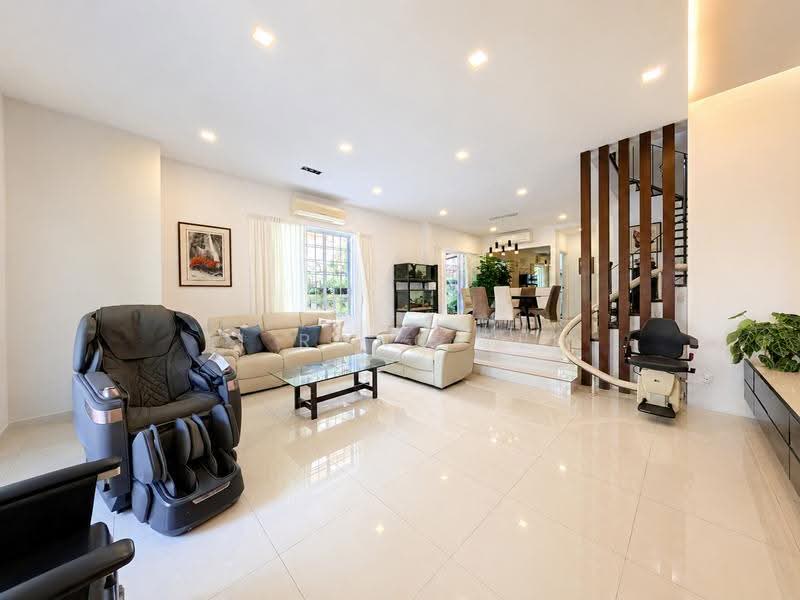 KEW LANDED ENCLAVE SEMI D! NEW LISTING!, Jalan Haji Salam / Kew / Tanah Merah Kechil Road South / Jalan Limau Bali, Bedok / Upper East Coast, 5 Bedrooms, 3,100 sqft, Semi-Detached House For Sale, by Li Rong Teh, 500245136 - Living Room - PropertyGuru.com.sg