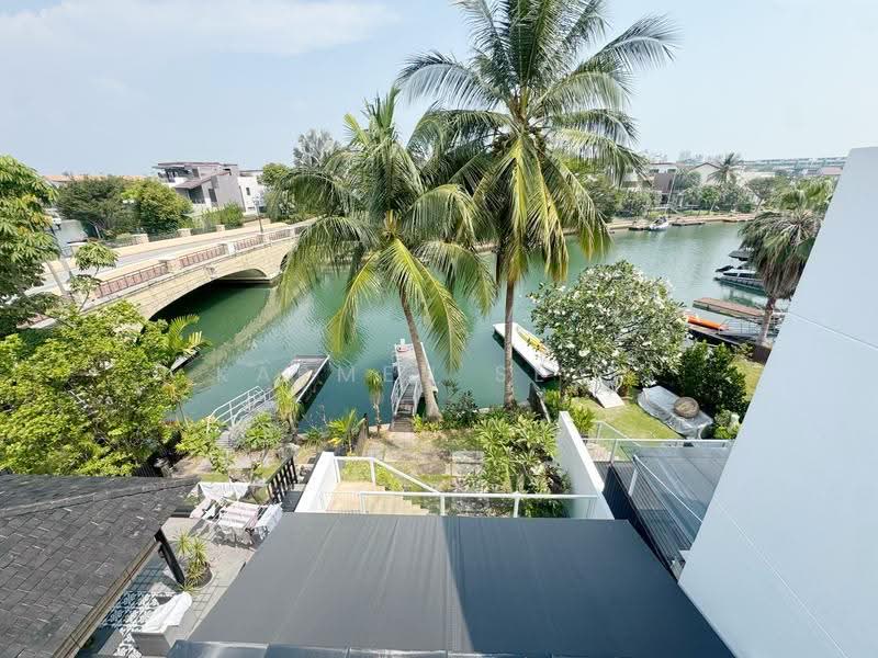 Ocean 8 Sentosa Cove Ocean Drive Landed House Inter-terrace, , 5 Bedrooms, 5,000 sqft, Terraced House For Sale, by Karmen Seam, 500245138 - Exterior - PropertyGuru.com.sg