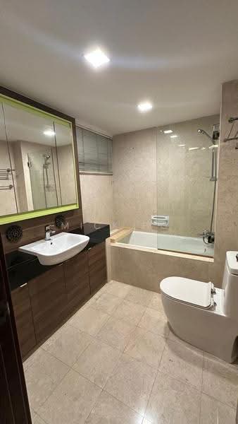 The Gardens at Bishan, 1 Sin Min Walk, Ang Mo Kio / Bishan / Thomson, 2 Bedrooms, 883 sqft, Condominium For Sale, by Mick Ho, 500245144 - Bathroom - PropertyGuru.com.sg