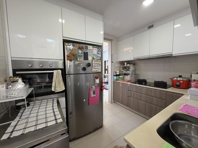 The Amore, 53A Edgedale Plains, Hougang / Punggol / Sengkang, 4 Bedrooms, 1,227 sqft, Condominium For Sale, by Jeffrey Lee, 500245145 - Kitchen - PropertyGuru.com.sg