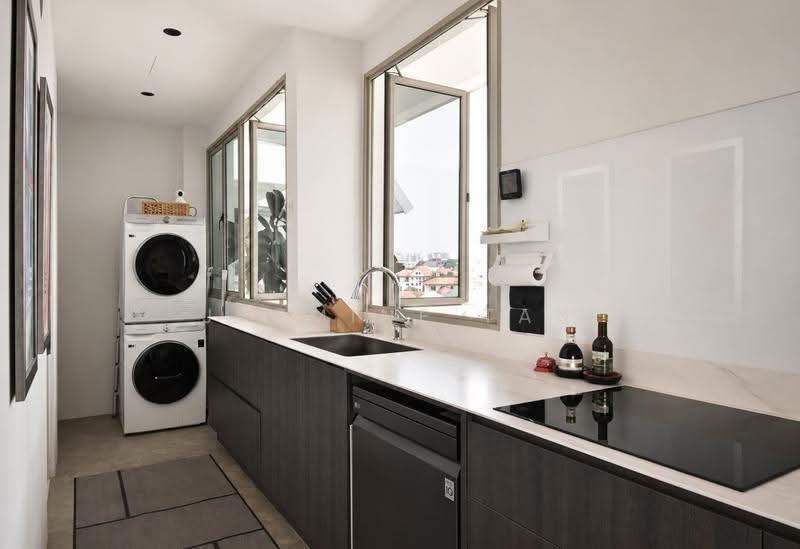 Suites Twenty Two, 25 Lorong G Telok Kurau, 3 Bedrooms, 1,894 sqft, Condominium For Sale, by Jasmine Tan, 500245159 - Level 1 - Kitchen - PropertyGuru.com.sg