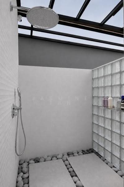 Suites Twenty Two, 25 Lorong G Telok Kurau, 3 Bedrooms, 1,894 sqft, Condominium For Sale, by Jasmine Tan, 500245159 - Level 2 - Master Bathroom - PropertyGuru.com.sg