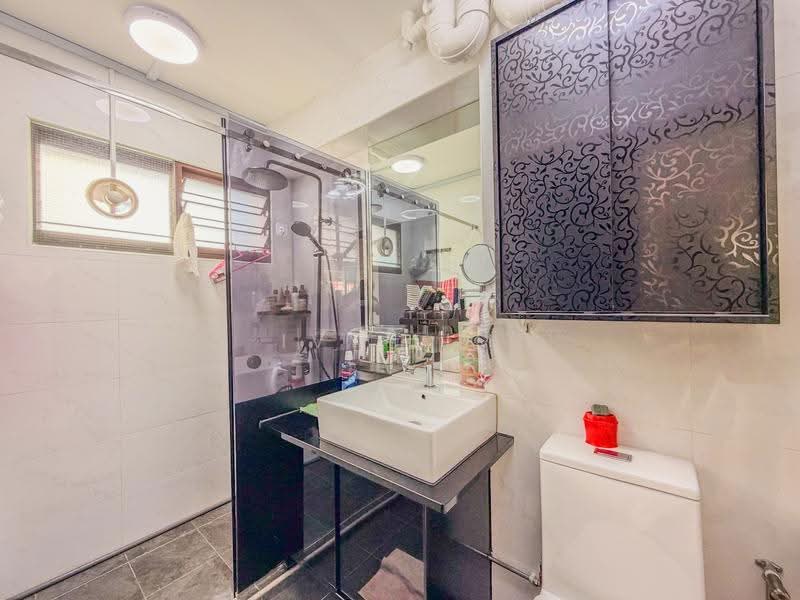 540 Choa Chu Kang Street 52, 540 Choa Chu Kang Street 52, 4 Bedrooms, 1,421 sqft, HDB Flat For Sale, by Ivy Lim, 500245161 - Bathroom - PropertyGuru.com.sg