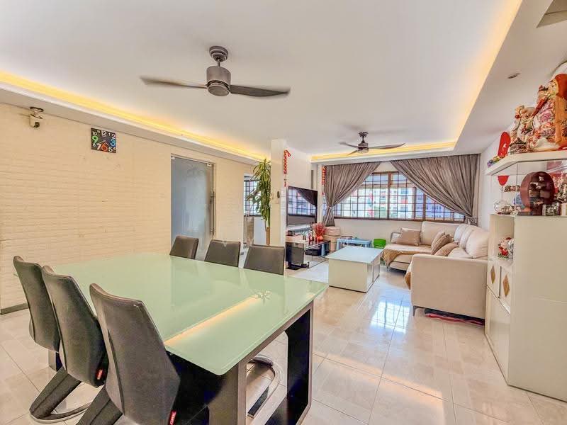 540 Choa Chu Kang Street 52, 540 Choa Chu Kang Street 52, 4 Bedrooms, 1,421 sqft, HDB Flat For Sale, by Ivy Lim, 500245161 - Living Room - PropertyGuru.com.sg