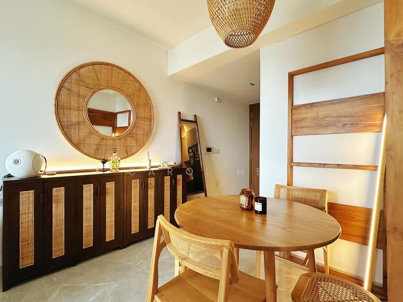 Stirling Residences, 21 Stirling Road, 2 Bedrooms, 635 sqft, Condominium For Sale, by Carol He, 500245177 - Dining Room - PropertyGuru.com.sg
