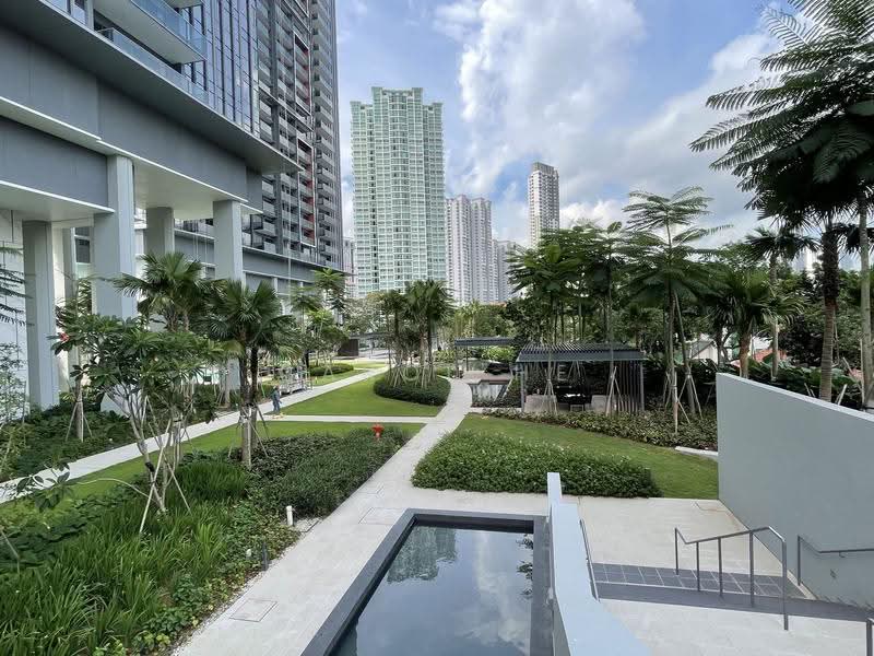 Stirling Residences, 21 Stirling Road, 2 Bedrooms, 635 sqft, Condominium For Sale, by Carol He, 500245177 - Exterior - PropertyGuru.com.sg