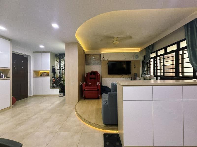648A Jurong West Street 61, 648A Jurong West Street 61, Boon Lay / Jurong / Tuas, 3 Bedrooms, 1,184 sqft, HDB Flat For Sale, by Ibsen Ng, 500245187 - Living Room - PropertyGuru.com.sg