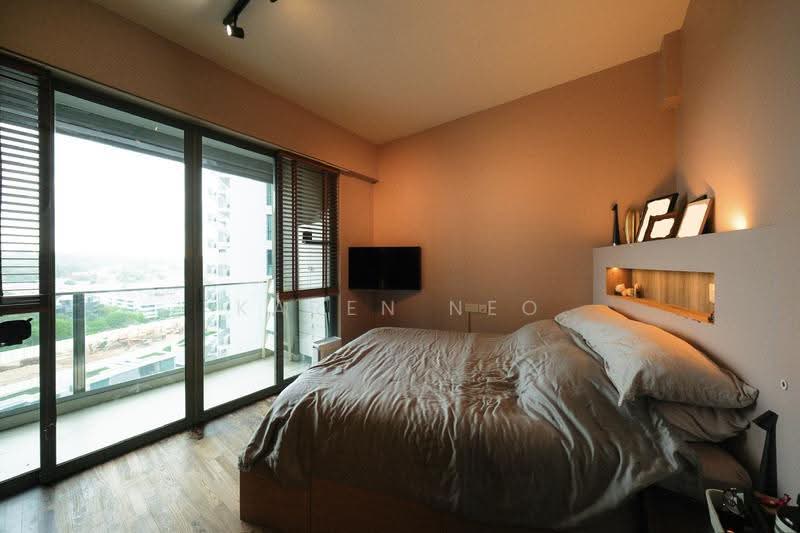 Thomson Three, 21 Bright Hill Drive, 3 Bedrooms, 1,044 sqft, Condominium For Sale, by Karen Neo, 500245190 - Bedroom - PropertyGuru.com.sg
