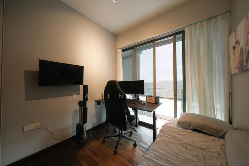 Thomson Three, 21 Bright Hill Drive, 3 Bedrooms, 1,044 sqft, Condominium For Sale, by Karen Neo, 500245190 - Study - PropertyGuru.com.sg