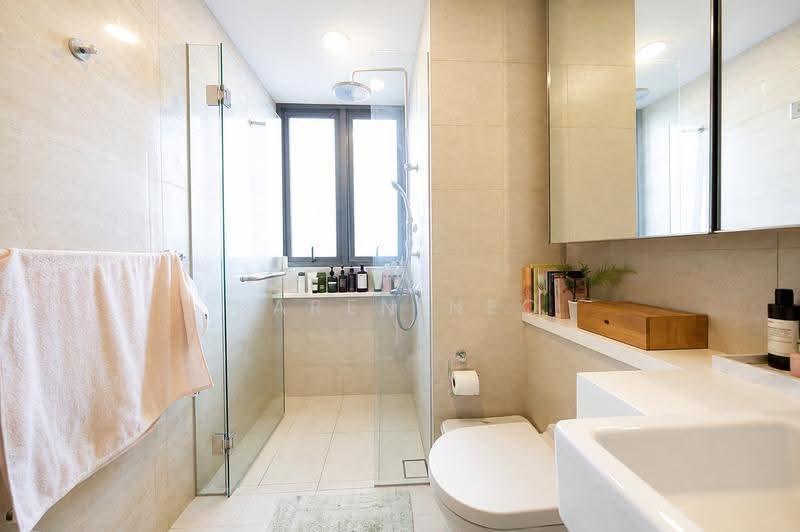 Thomson Three, 21 Bright Hill Drive, Ang Mo Kio / Bishan / Thomson, 3 Bedrooms, 1,044 sqft, Condominium For Sale, by Karen Neo, 500245190 - Bathroom - PropertyGuru.com.sg