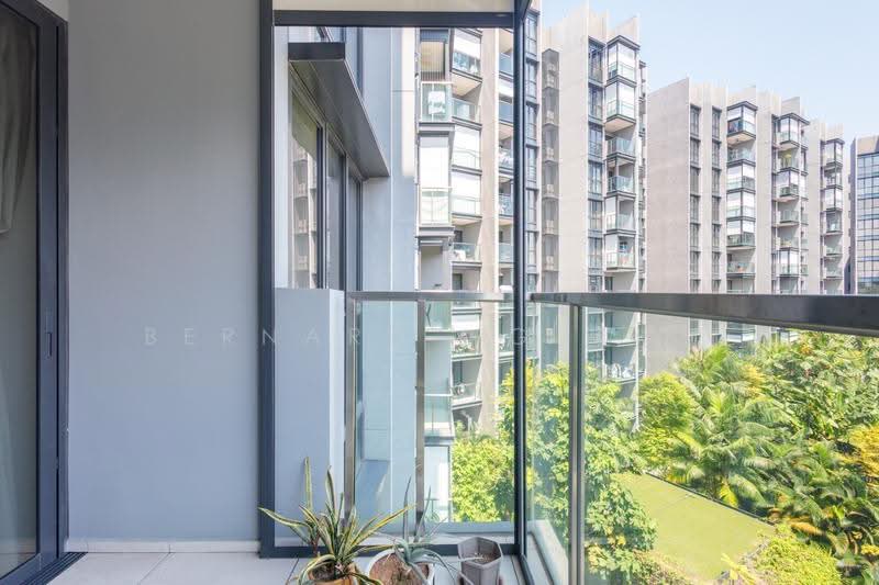 The Woodleigh Residences, 25 Bidadari Park Drive, Macpherson / Potong Pasir, 2 Bedrooms, 592 sqft, Apartment For Sale, by Bernard Ng 黄俊凯, 500245193 - Balcony - PropertyGuru.com.sg