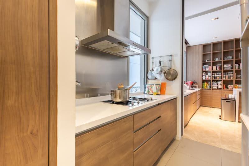 Leedon Residence, 14 Leedon Heights, Tanglin / Holland / Bukit Timah, 4 Bedrooms, 2,508 sqft, Condominium For Sale, by Dan Tay, 500245201 - Kitchen - PropertyGuru.com.sg