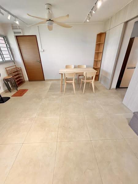8 Holland Avenue, 8 Holland Avenue, Tanglin / Holland / Bukit Timah, 3 Bedrooms, 882 sqft, HDB Flat For Sale, by Lim Y X, 500245208 - Dining Room - PropertyGuru.com.sg
