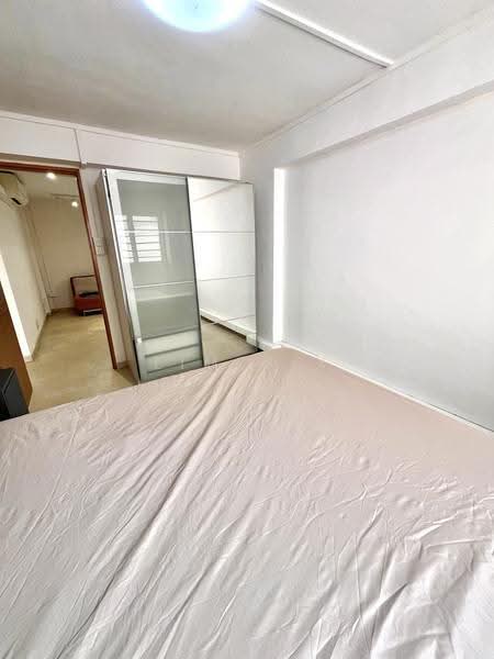 8 Holland Avenue, 8 Holland Avenue, Tanglin / Holland / Bukit Timah, 3 Bedrooms, 882 sqft, HDB Flat For Sale, by Lim Y X, 500245208 - Bedroom - PropertyGuru.com.sg