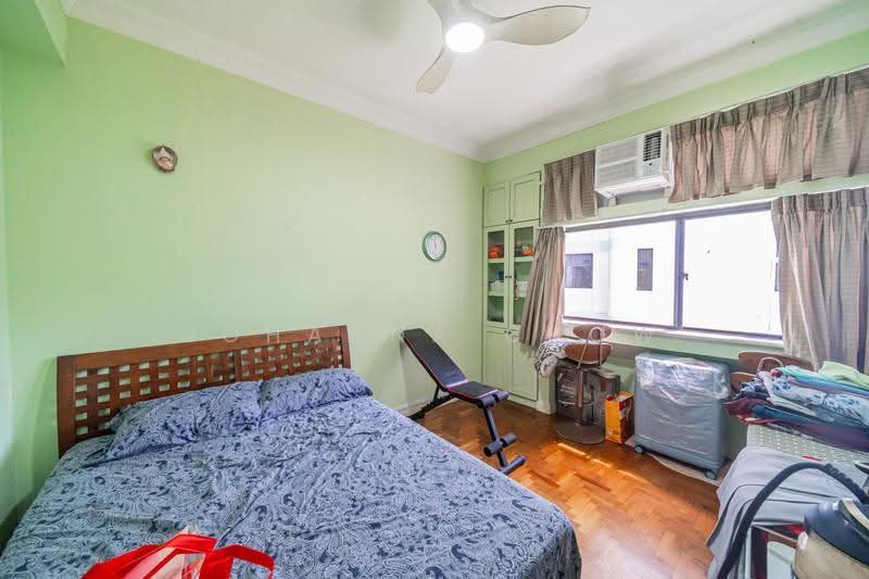 Mandarin Gardens, 1 Siglap Road, 3 Bedrooms, 1,528 sqft, Condominium For Sale, by Johanna Chow, 500245232 - Bedroom - PropertyGuru.com.sg