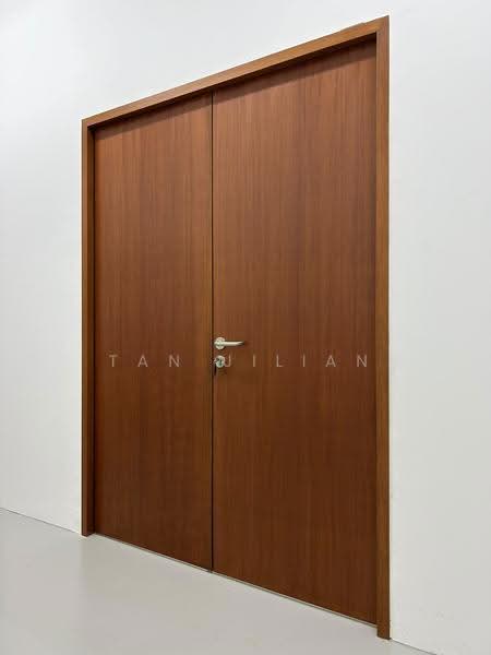 Sindo Industrial Building, 66 Tannery Lane, Macpherson / Potong Pasir, 394 sqft, Light Industrial (B1) For Rent, by Tan Jilian, 500245235 - New broad 2-panel door - CommercialGuru.com.sg