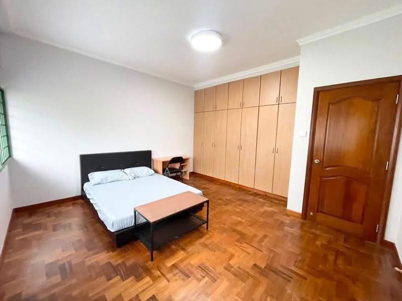 Hazel Park Terrace, 94 Hazel Park Terrace, Room Rental, 120 sqft, Terraced House For Rent, by Alan Loh, 500245258 - Bedroom - PropertyGuru.com.sg