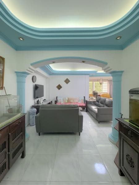 19 Queen's Close, 19 19, Alexandra / Commonwealth, 3 Bedrooms, 1,173 sqft, HDB Flat For Sale, by Ainon Talib, 500245261 - PropertyGuru.com.sg