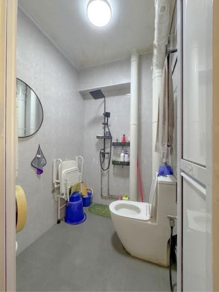 19 Queen's Close, 19 19, Alexandra / Commonwealth, 3 Bedrooms, 1,173 sqft, HDB Flat For Sale, by Ainon Talib, 500245261 - PropertyGuru.com.sg