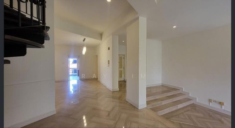 Orange Regency, 101 Fernhill Road, Tanglin / Holland / Bukit Timah, 3 Bedrooms, 2,421 sqft, Apartment For Rent, by Ray Lim, 500245263 - Interior - PropertyGuru.com.sg