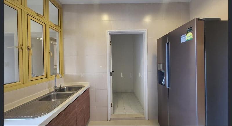 Orange Regency, 101 Fernhill Road, Tanglin / Holland / Bukit Timah, 3 Bedrooms, 2,421 sqft, Apartment For Rent, by Ray Lim, 500245263 - Kitchen - PropertyGuru.com.sg