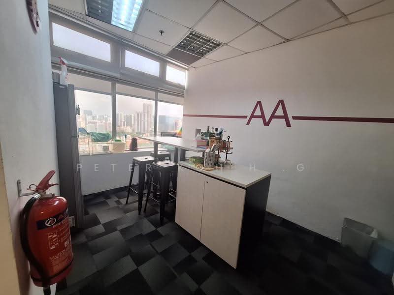 The Plaza, 7500A Beach Road, Beach Road / Bugis / Rochor, 1,300 sqft, Office For Rent, by Peter Koh H .G, 500245264 - Interior - CommercialGuru.com.sg