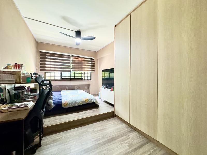 730 Tampines Street 71, 730 Tampines Street 71, 4 Bedrooms, 1,335 sqft, HDB Flat For Sale, by Farah Zack, 500245274 - Bedroom - PropertyGuru.com.sg