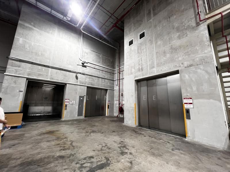 2 Pandan Avenue, 2 Pandan Avenue, Boon Lay / Jurong / Tuas, 16,410 sqft, Light Industrial (B1) For Rent, by Ezline Lee, 500245296 - Entrance - CommercialGuru.com.sg