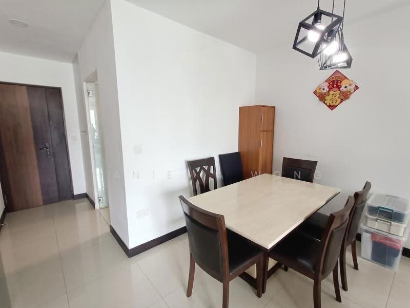 296C Bukit Batok Street 22, 296C Bukit Batok Street 22, Dairy Farm / Bukit Panjang / Choa Chu Kang, 3 Bedrooms, 1,216 sqft, HDB Flat For Sale, by Dhaniel A Wong, 500245298 - Dining Room - PropertyGuru.com.sg