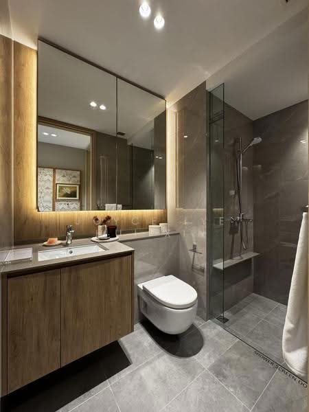 Pinetree Hill, 30 Pine Grove, 2 Bedrooms, 700 sqft, Condominium For Sale, by Joyce Lye Hui Xin, 500245301 - Bathroom - PropertyGuru.com.sg