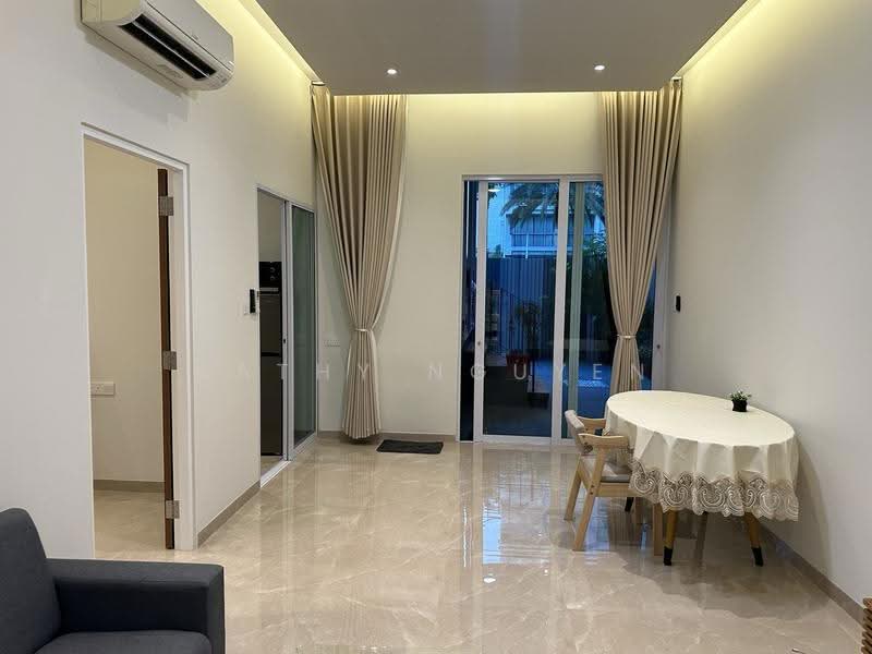 1-Bedroom Apartment In East Coast Road, East Coast Road, 1 Bedroom, 500 sqft, Apartment For Rent, by Kathy Nguyen, 500245305 - Living Room - PropertyGuru.com.sg