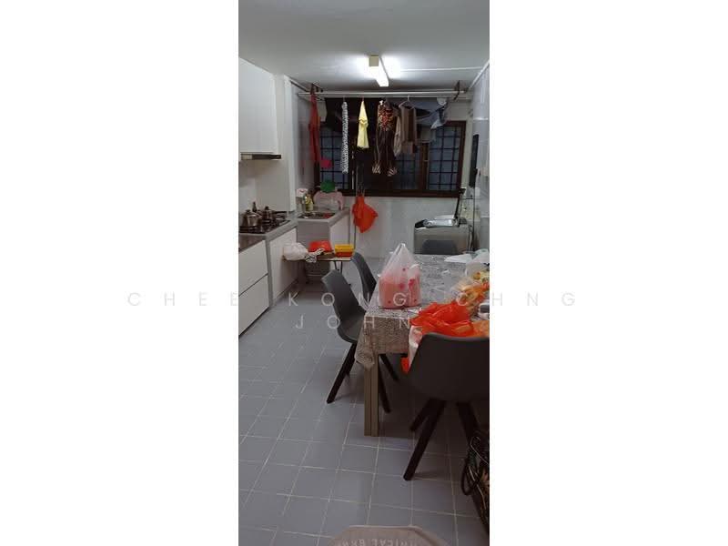 53 Kent Road, 53 Kent Road, Farrer Park / Serangoon Rd, Room Rental, 150 sqft, HDB Flat For Rent, by Chee Kong Chng John, 500245309 - Kitchen - PropertyGuru.com.sg