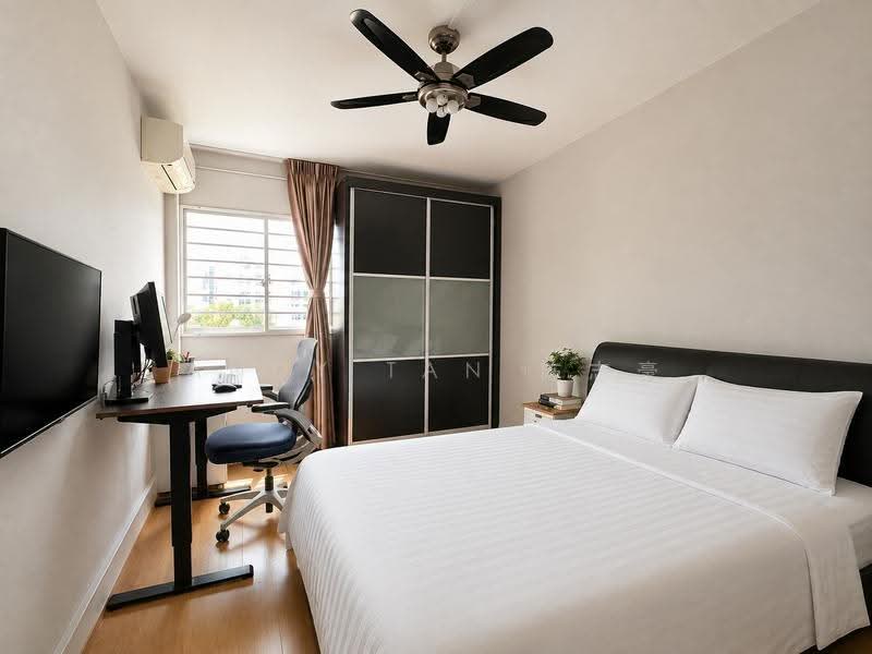 264 Bukit Batok East Avenue 4, 264 Bukit Batok East Avenue 4, 3 Bedrooms, 1,108 sqft, HDB Flat For Sale, by Andy Tan 陈志豪, 500245310 - Bedroom - PropertyGuru.com.sg