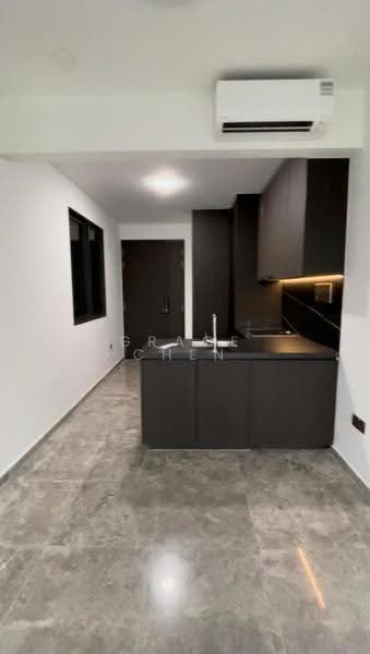 Hyll on Holland, 89 Holland Road, 2 Bedrooms, 657 sqft, Condominium For Sale, by Grace Chen, 500245311 - Kitchen - PropertyGuru.com.sg