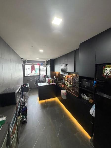 436 Tampines Street 43, 436 Tampines Street 43, 3 Bedrooms, 1,130 sqft, HDB Flat For Sale, by Quintino Cassano Lee, 500245319 - Kitchen - PropertyGuru.com.sg