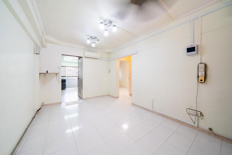 261 Serangoon Central Drive, 261 Serangoon Central Drive, Hougang / Punggol / Sengkang, 2 Bedrooms, 689 sqft, HDB Flat For Sale, by Andy Neo, 500245323 - Living Room - PropertyGuru.com.sg