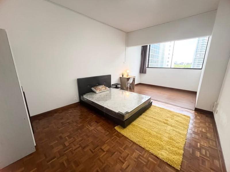 Orchard Towers, 1 Claymore Drive, Room Rental, 130 sqft, Apartment For Rent, by Alan Loh, 500245328 - Bedroom - PropertyGuru.com.sg