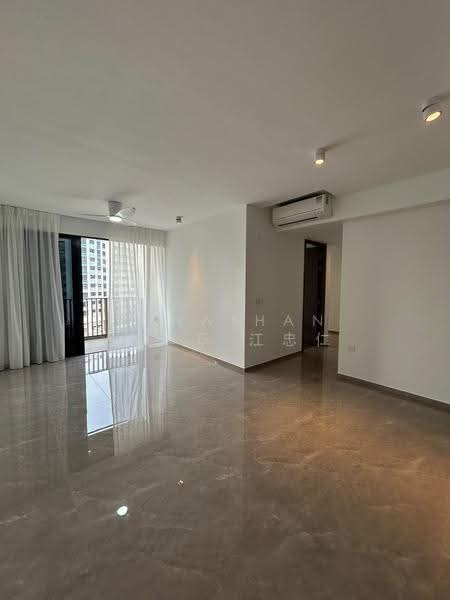 Cheapest PSF brand new condo < 5 min to MRT, Champions Way, 4 Bedrooms, 1,313 sqft, Condominium For Sale, by Jonathan Kong 江忠仁, 500245332 - Living Room - PropertyGuru.com.sg