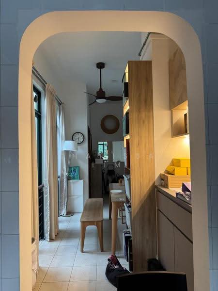 Tiong Bahru Apartment, Eng Hoon Street, 2 Bedrooms, 650 sqft, Apartment For Rent, by Charissa Lim, 500245333 - Interior - PropertyGuru.com.sg