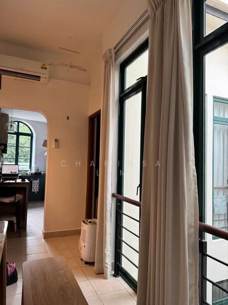 Tiong Bahru Apartment, Eng Hoon Street, 2 Bedrooms, 650 sqft, Apartment For Rent, by Charissa Lim, 500245333 - Interior - PropertyGuru.com.sg